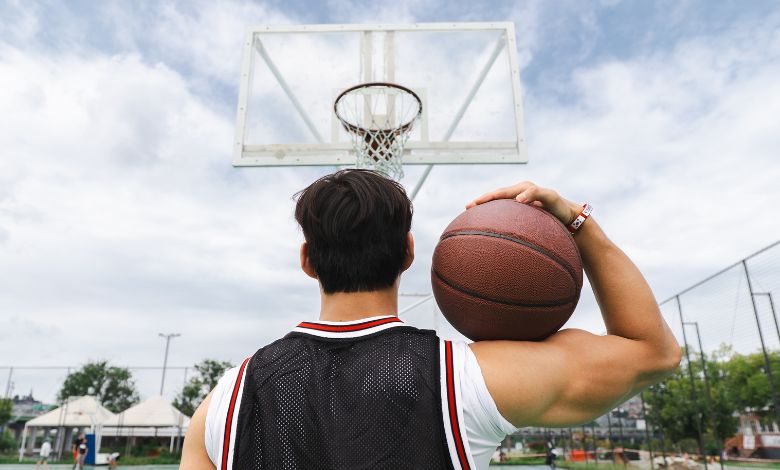 anthony davis under fire for lackluster performance against thunder