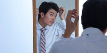 does bill hemmer wear a hairpiece