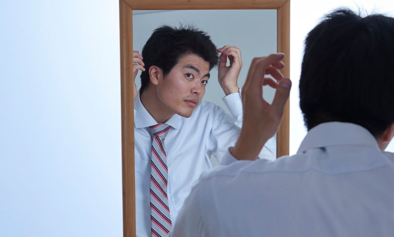 does bill hemmer wear a hairpiece