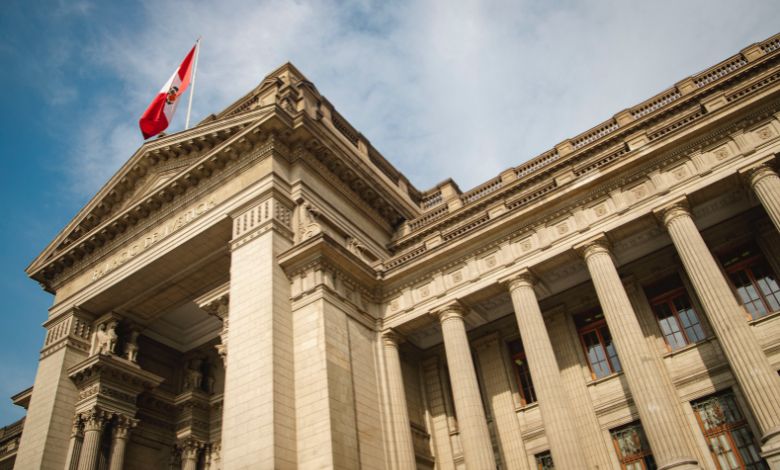 major banks have closed 145 branches in five weeks.