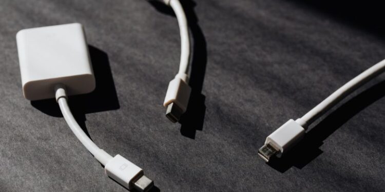 nomad's new universal cable launched today