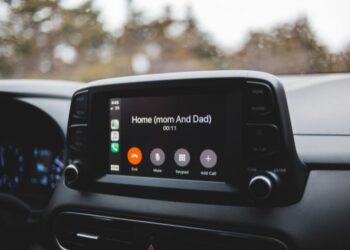 why does android auto keep disconnecting