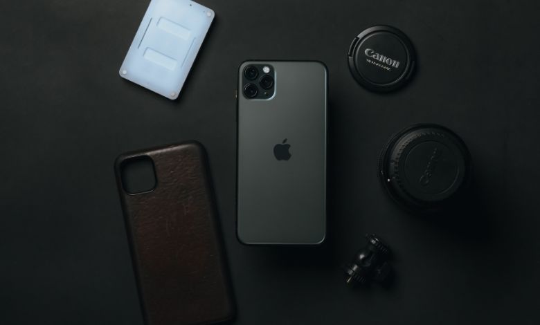 glow in the dark phone case