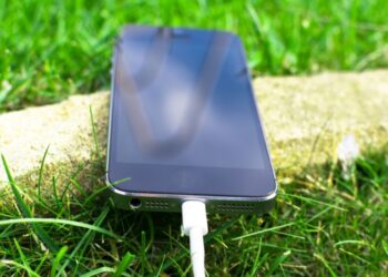 iphone not charging after water