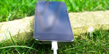 iphone not charging after water